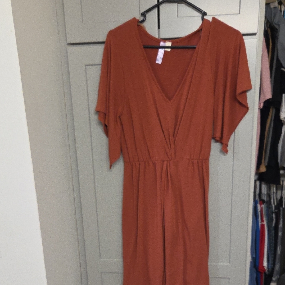 Alya Rust Midi Dress